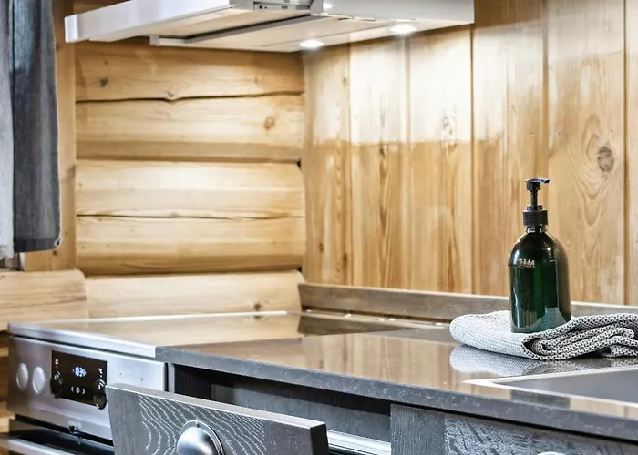 בית נופש With Panoramic Views Over